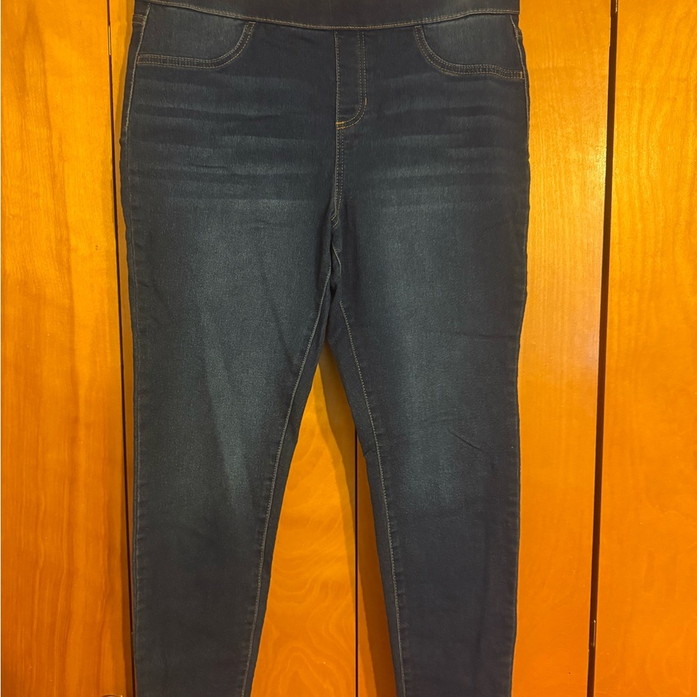 Women's Blue Jeans